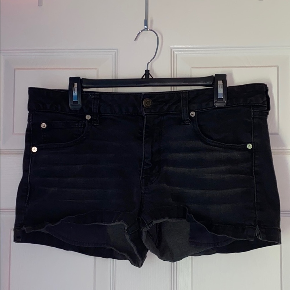 American Eagle Super Stretch Shortie Black Denim